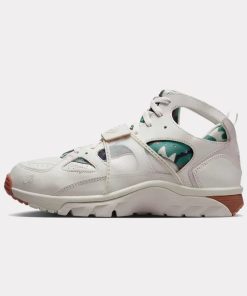 Corteiz Air Max 95 Light Bone